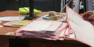 Numërohen rreth 28% e votave në ambasada, këta janë kandidatët më të votuar