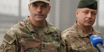 Komandanti amerikan për Evropë dhe Afrikë dorëhiqet pas 18 muajsh në detyrë, ishte ushtari i fundit që u largua nga Afganistani