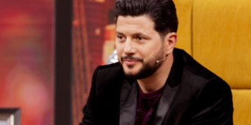 Flet Ermal Mamaqi, sa është paguar si opinionist i Ferma VIP