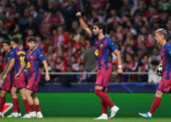 Tre klube të Ligës Premier synojnë transferimin e yllit të Barcelonës