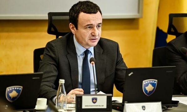Kurti thotë se pas gjashtë muajsh hetim u arrestuan pesë ish-policë të Serbisë për Reçakun: Deri më 2020, askush s’u mor me rastin