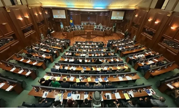 30 deputetë të legjislaturës së kaluar pritet të mbeten jashtë Kuvendit (Emrat)