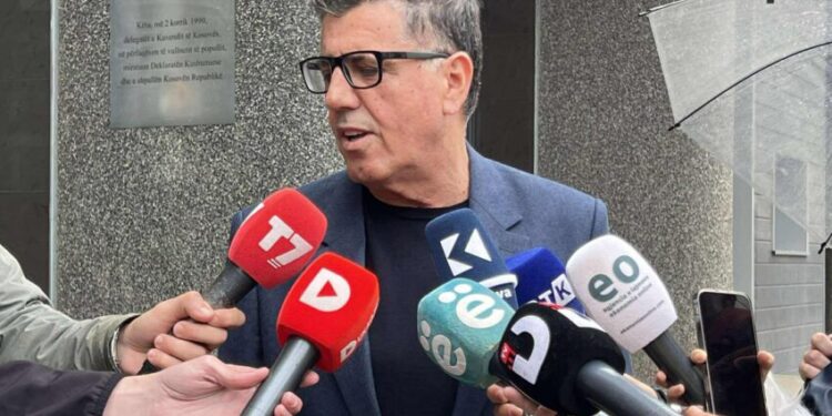 LDK mblidhet pas kërkesave për dorëheqjen e Abdixhikut, deklarohet Haziri