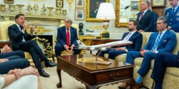 Rutte përpiqet ta bindë Trumpin për ruajtjen e NATO-s