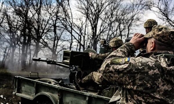 Finlanda ngre alarmin: Po vijnë 100 mijë ushtarë rus në kufi, në rrezik dhe Norvegjia