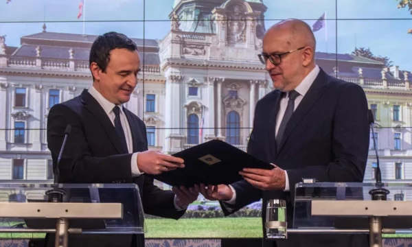 “Vrulli” i BE’së për zgjerim s’e prekë Kosovën, Presidenca irlandeze s’ka diçka të re për të thënë rreth aplikimit të Kosovës