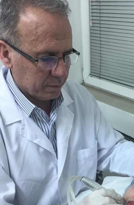 Foto: Gëzim Bajrami - pronar i poliklinikës "Dr. Gëzim Bajrami"