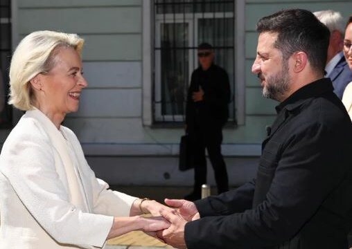 BE dhe Ukraina nënshkruajnë marrëveshje për dronët