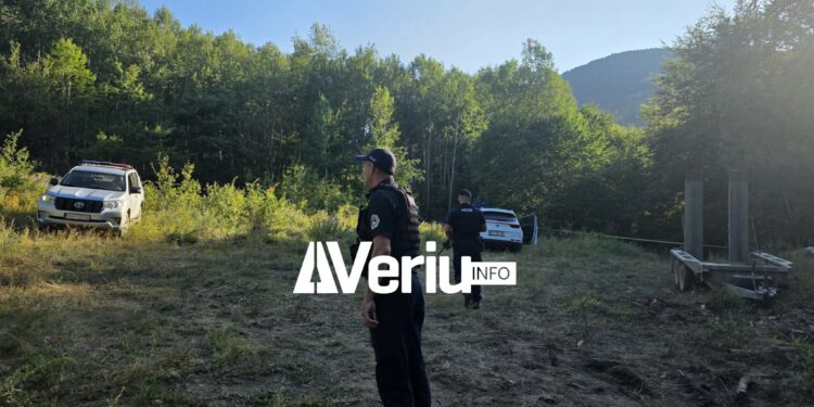 Fshati Kalludër i Zubin Potokut: Policia vendos shirit në lokacionin e dyshuar për varrezë masive ku dyshohet se janë eshtrat e 23 intelektualëve të Mitrovicës (VIDEO)