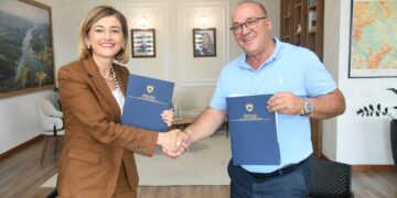 Nënshkruhet marrëveshja për ndërtimin e Parkut Industrial në Podujevë