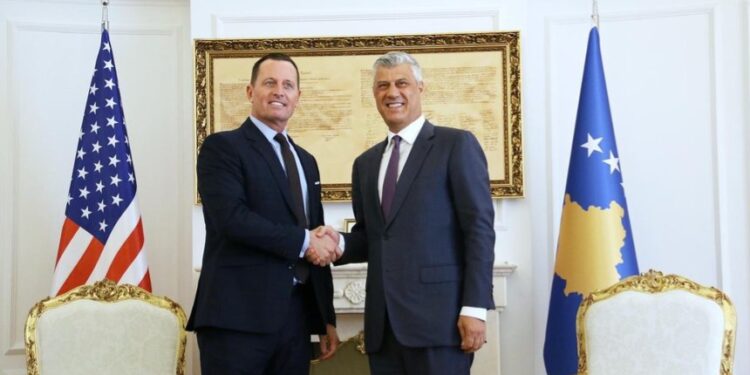 Reagon Grenell: Thaçi është i pafajshëm, çfarë po i pengon gjyqtarët të marrin vendim