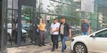 Dalin para gjykatës të dyshuarit për dallavere me naftë