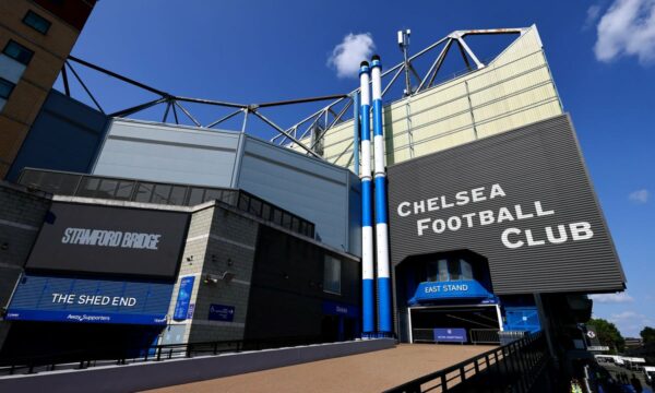 Chelsea dënohet nga Federata angleze, gjobë 10-milionëshe dhe merkato e bllokuar