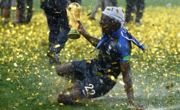 Befason Benjamin Mendy, shet medaljen e kampionit të botës për 54 mijë euro