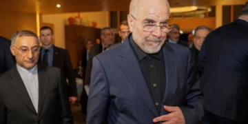 Si po shkonin bisedimet midis ShBA-së dhe Iranit para funeralit të Khameneit?