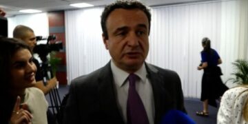 Kurti s’pranon pyetje rreth zhvillimeve për formimin e institucioneve: S’kam mundësi, kam takim