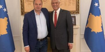 Shtyrja e aktgjykimit në kohën e formimit të institucioneve, Hoxhaj sheh kalkulime nga Haga: Hashim Thaçi u mor si President