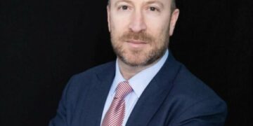 Ngërçi i (pa)tejkalueshëm: Një analizë sociopsikologjike e krizës politike në Kosovë