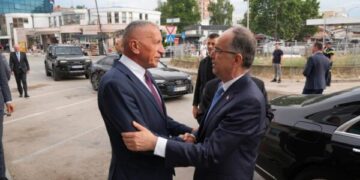 Kamberi: Vizita e presidentit Begaj në Luginë mesazh i qartë i mbështetjes për ruajtjen e identitetit