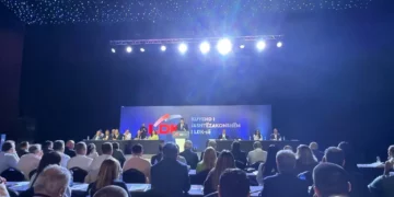 Vazhdon votimi në LDK, votojnë delegatët e Prishtinës, Pejës, Lipjanit e Podujevës