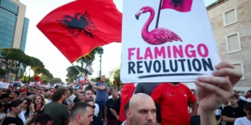 Protestat godasin turizmin në Shqipëri, ministri Gonxhja: Humbëm 97 mijë vizitorë nga tregjet kryesore