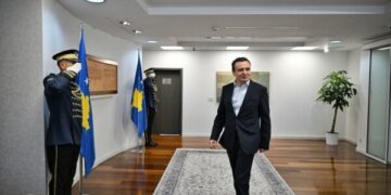 Në pritje të certifikimit dhe kthimit të Kryeministrit nga simpoziumi, rruga për krijimin e institucioneve e hapur nga nesër