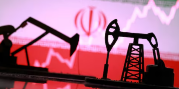 SHBA’ja ia merr licencën e shitjes së naftës Iranit, rriten çmimet