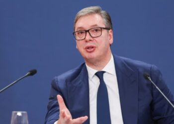 Vuçiqi komenton personat e armatosur që shoqëruan vizitën e Presidentit të Shqipërisë në Serbi