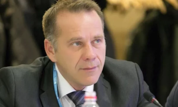 Arifi: LVV e ka organizuar një luftë hibride ndaj qytetarëve, me qëllim t’ua shpëlajë trurin