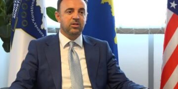 A telefonoi vërtet Granit Plava nga burgu? Drejtori Ismail Dibrani, sqaron çfarë ndodhi