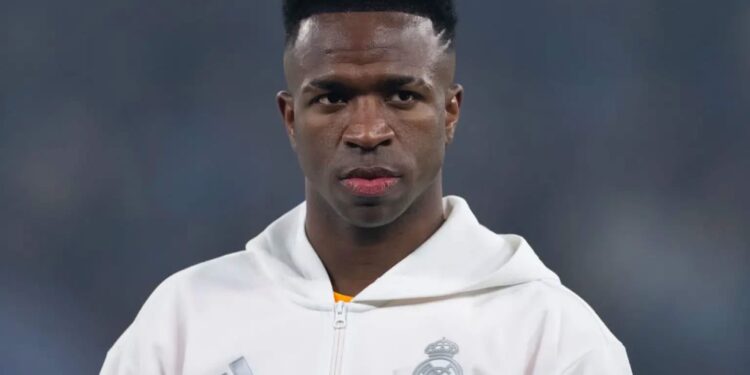 Real Madridi është i gatshëm ta shesë Vinícius Júniorin