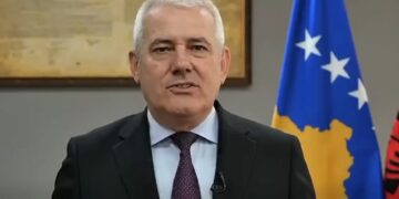 Sveçla: Ndërkombëtarët duhet ta izolojnë Serbinë derisa Vuçiq të marrë masa ndaj Paunoviqit