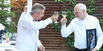 Hargreaves e fton në rezidencë për takim lamtumirës Guerot: Punuam për ta mbështetur rolin e Kosovës në siguri
