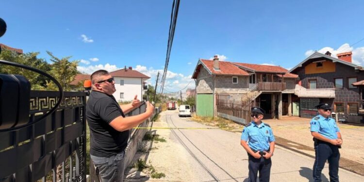 Rrënimi i shtëpisë në Rrugën A, ndalohet vëllai i pronarit