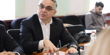 Besnik Tahiri kërkon veprime nga shteti për të gjithë ata që kanë përzier me “Lule Gjelin”
