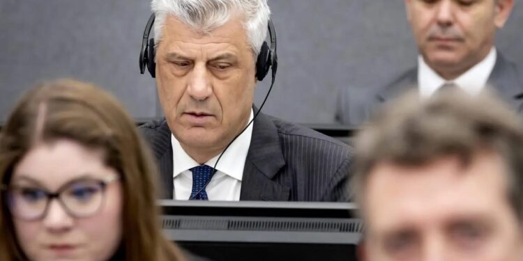 Thaçi hoqi dorë nga vizitorët, mbrojtja jep detaje në përgjigjen për ZPS