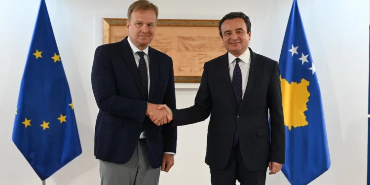 Takimi i papritur Sorensen-Kurti, analistët: Bazën e ka tek marrëveshjet e ndodhura në Bruksel!