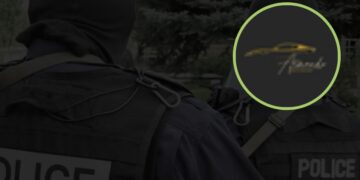 Dyshohet se falsifikoi dokumentet e pesë veturave për t’i regjistruar në Kosovë – arrestohet pronari i autosallonit “Armando” në Vushtrri