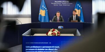 Kurti prezanton raportin: 12,230 viktima të luftës, 100 fëmijë ende të zhdukur