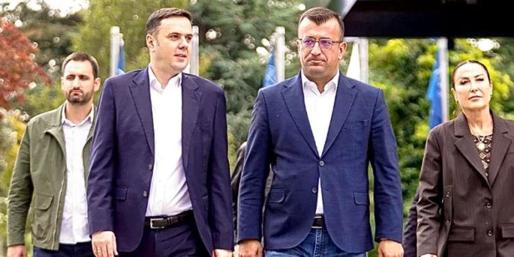 Ferati thotë se deri tani nuk është dorëzuar asnjë nënshkrim për Kuvendin e jashtëzakonshëm