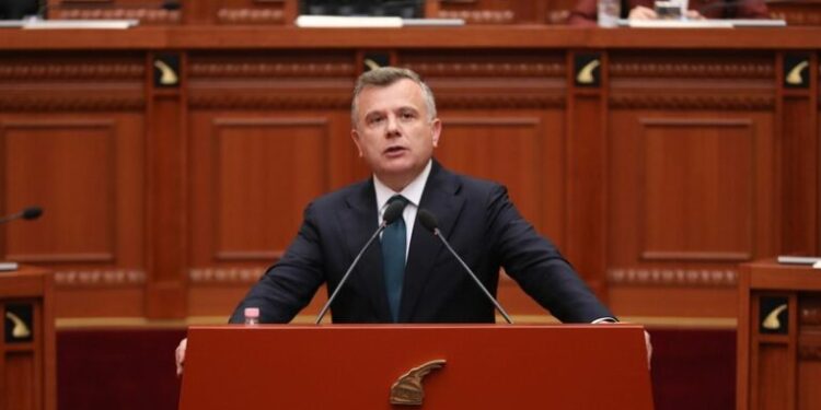 Deklarata e ministres serbe për spastrim etnik, Balla nga Kuvendi: E papërgjegjshme dhe indinjuese!