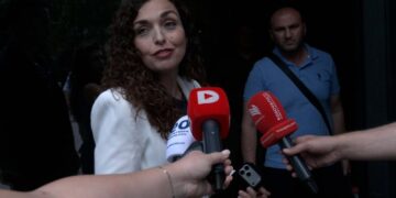 Osmani s’e komenton nismën për shkarkimin e Abdixhikut: Qëndroj prapa deklarimeve të mëhershme