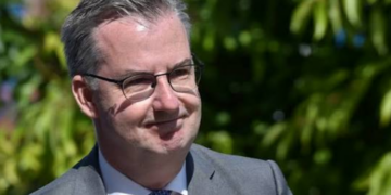 Kush është Dirk Schuebel, ambasadori i ri i Bashkimit Evropian në Kosovë
