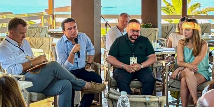 Kurti lajmërohet nga Greqia, tregon çka foli në një panel në Simpoziumin SYMI