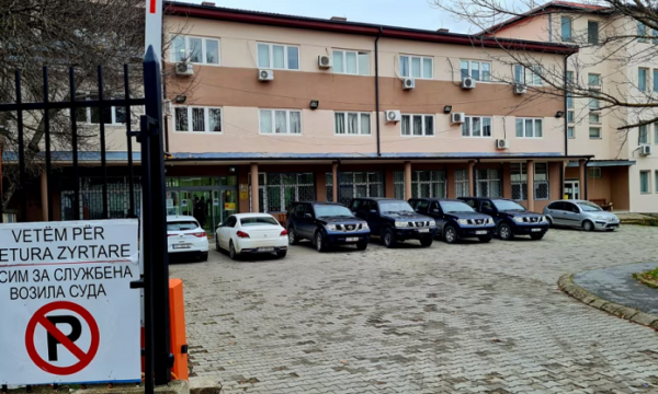 Gjykatat në veri ende pa gjyqtarë e prokurorë serbë: A ka zgjidhje?