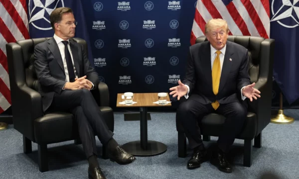 SHBA po paguan “miliarda dollarë më shumë seç duhet” për sigurinë e Europës, thotë Trump