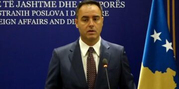 Konjufca: Ka gatishmëri nga LDK, PDK dha qëndrime të vjetra