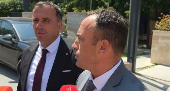 Halil Thaçi pas intervistimit në Prokurorinë Speciale thotë se po shantazhohet e kërcënohet