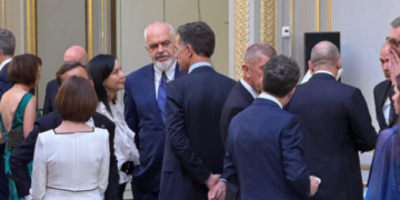 Liderë të Evropës e liderë të rajonit prej dy ditësh në Francë, nga Kosova s’duket askush