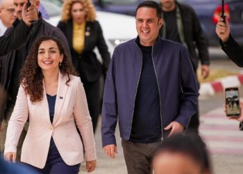 Abdixhiku vendos: Vjosa Osmani me të drejta të plota në strukturat e LDK-së